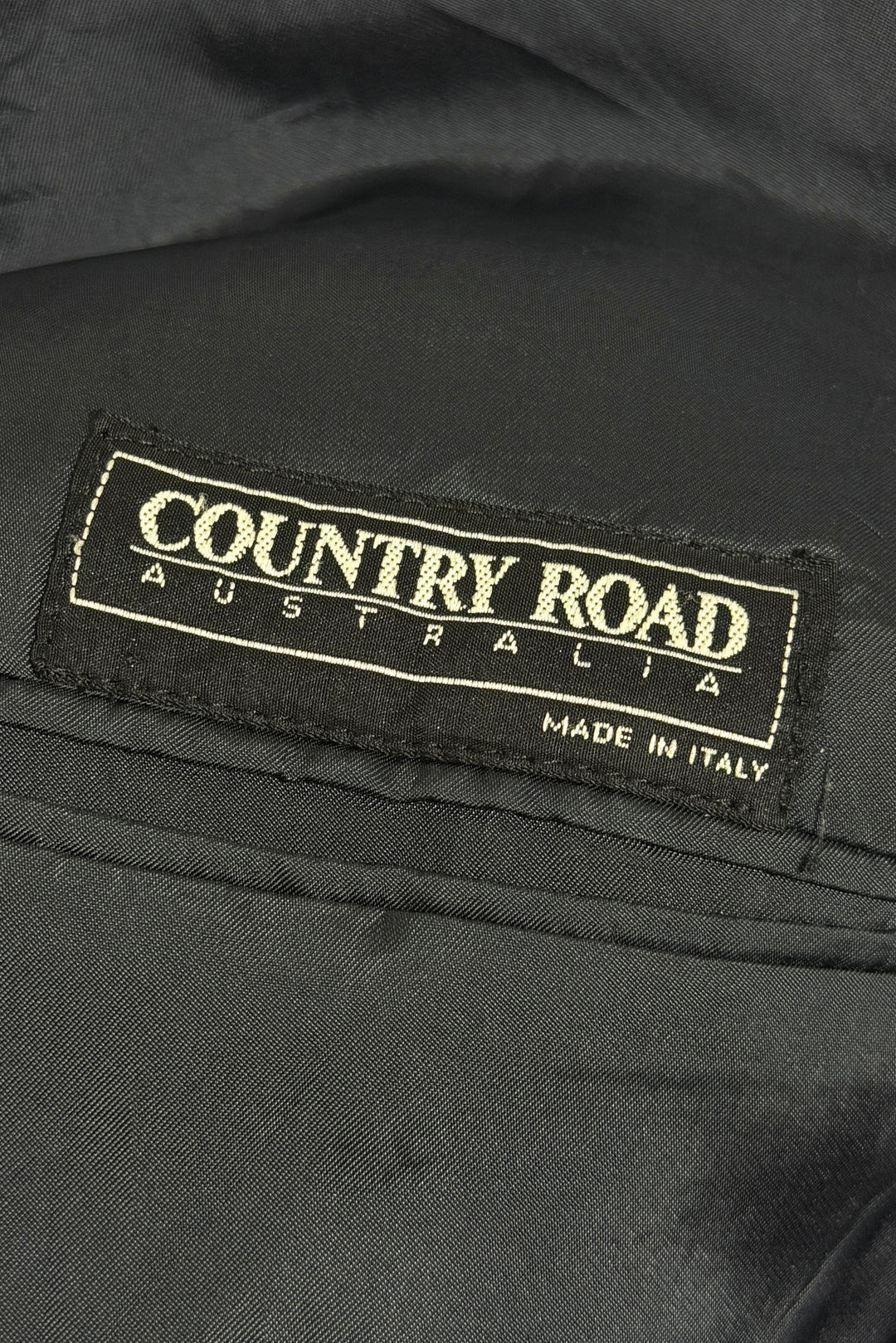 Country Road Australia label