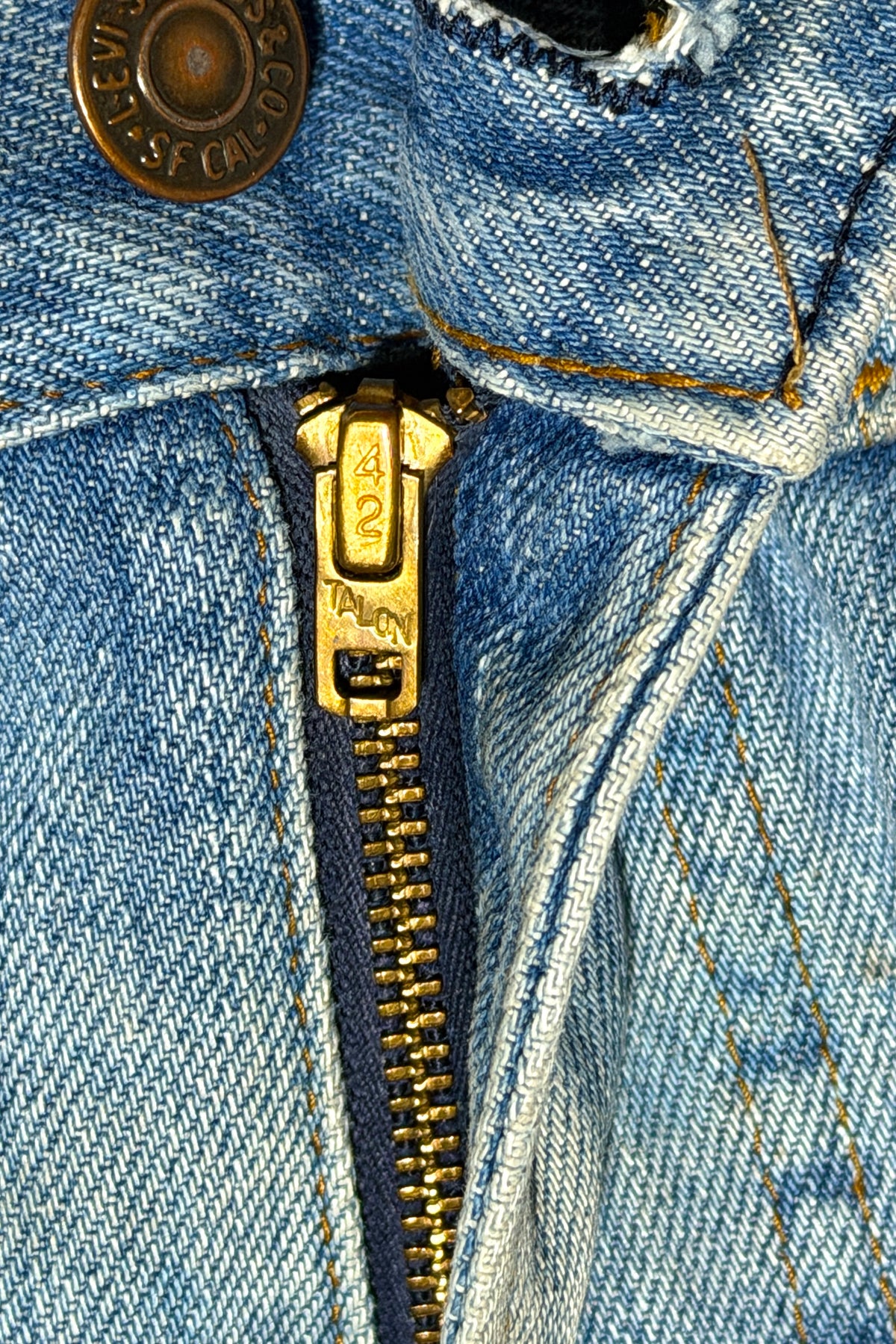 Talon 42 zipper and SF CAL button