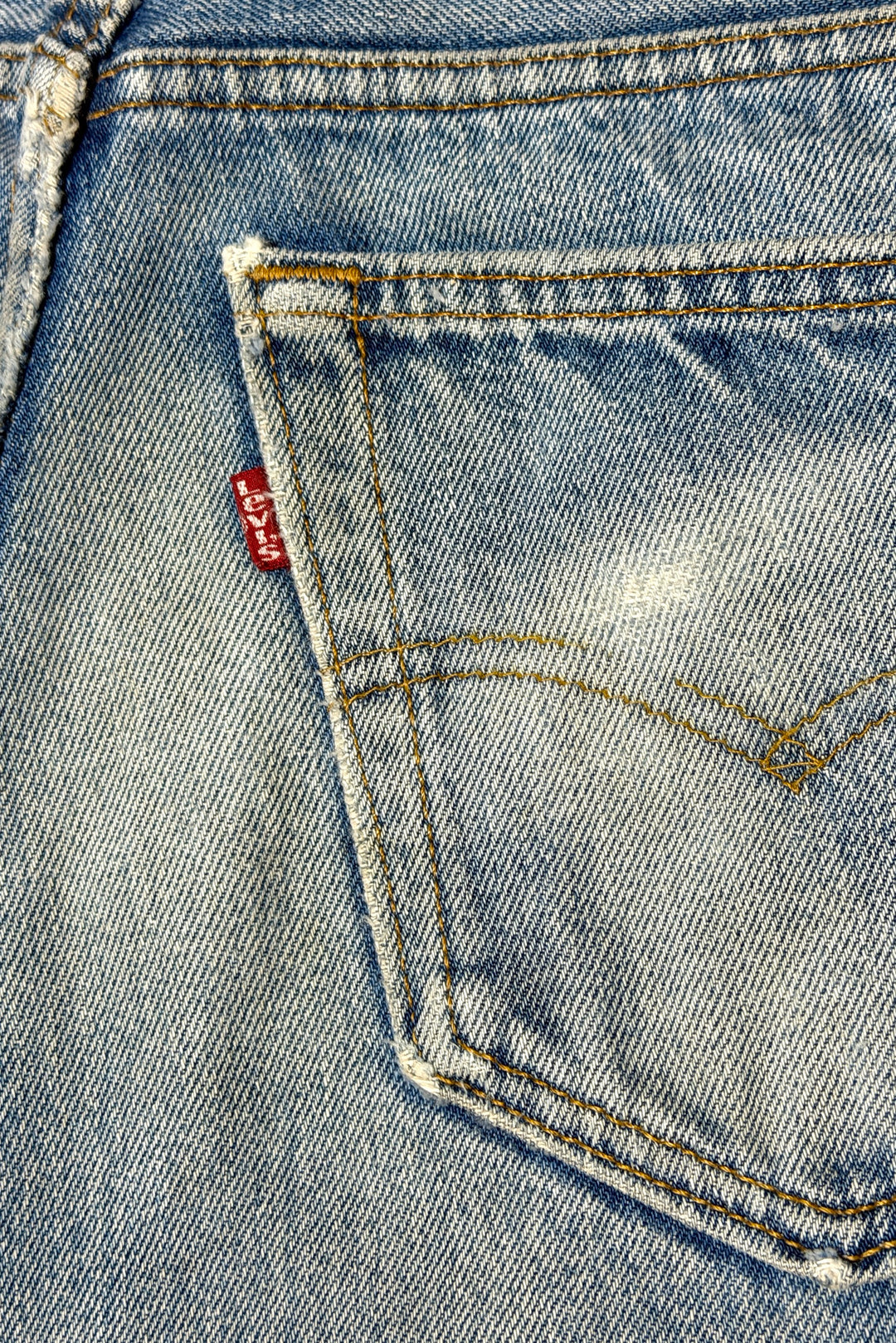 Red tab