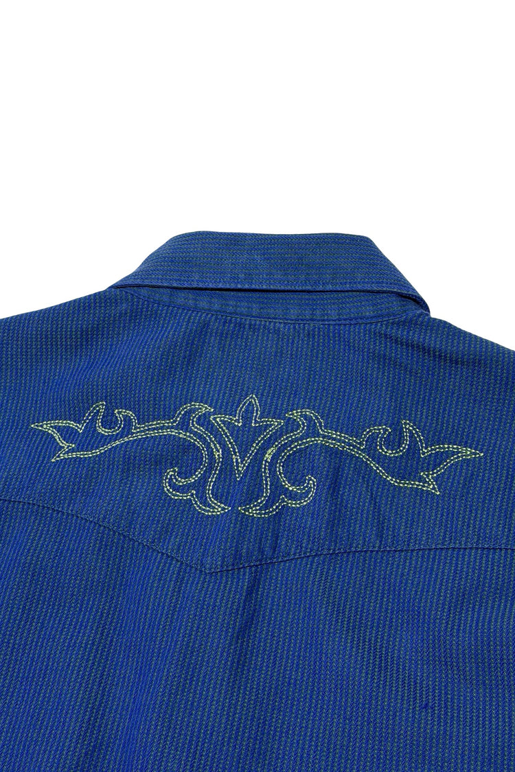 1990's Wrangler blue ribbed cotton tribal sigil embroidered western shirt back yoke