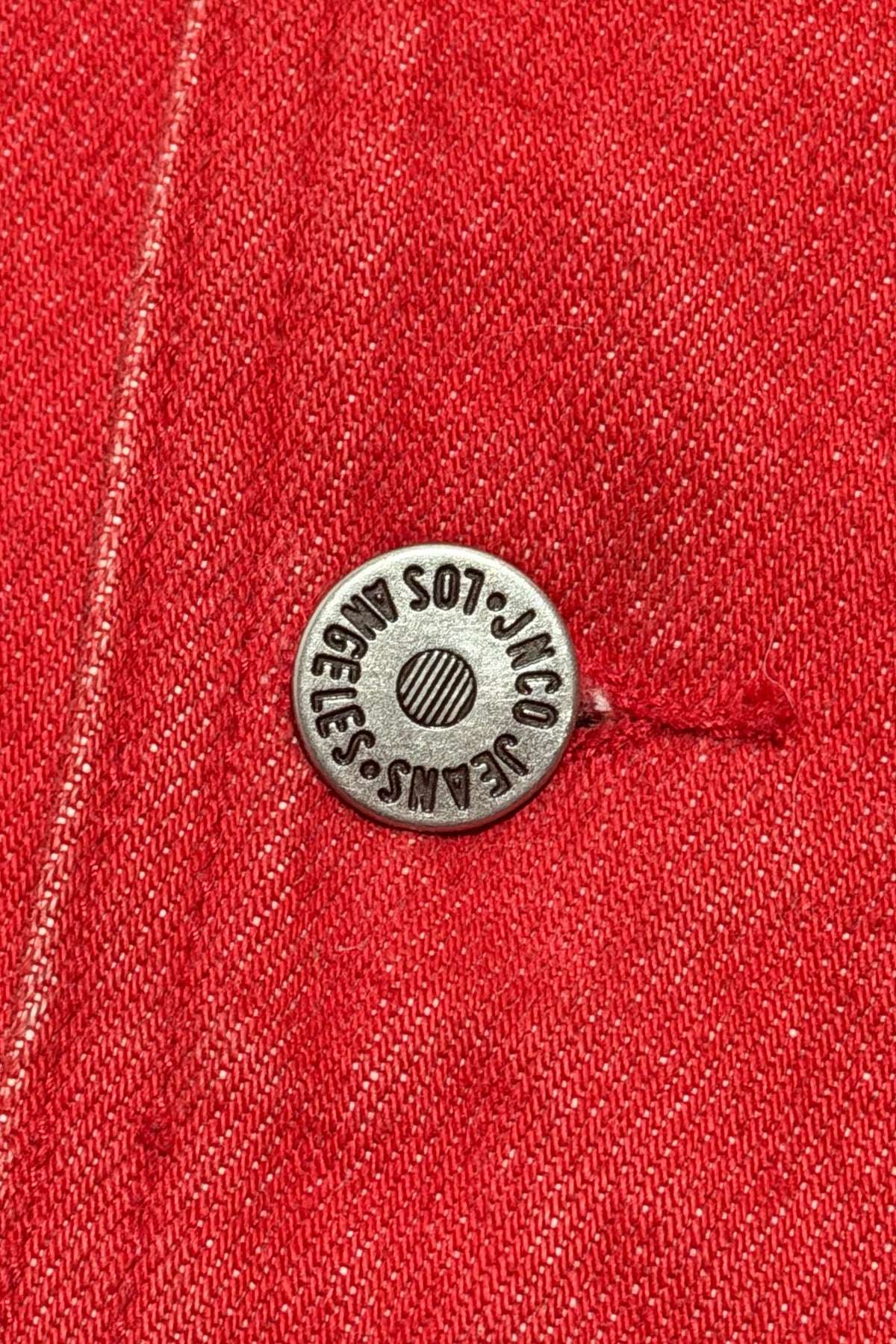 JNCO Jeans Los Angeles button detail