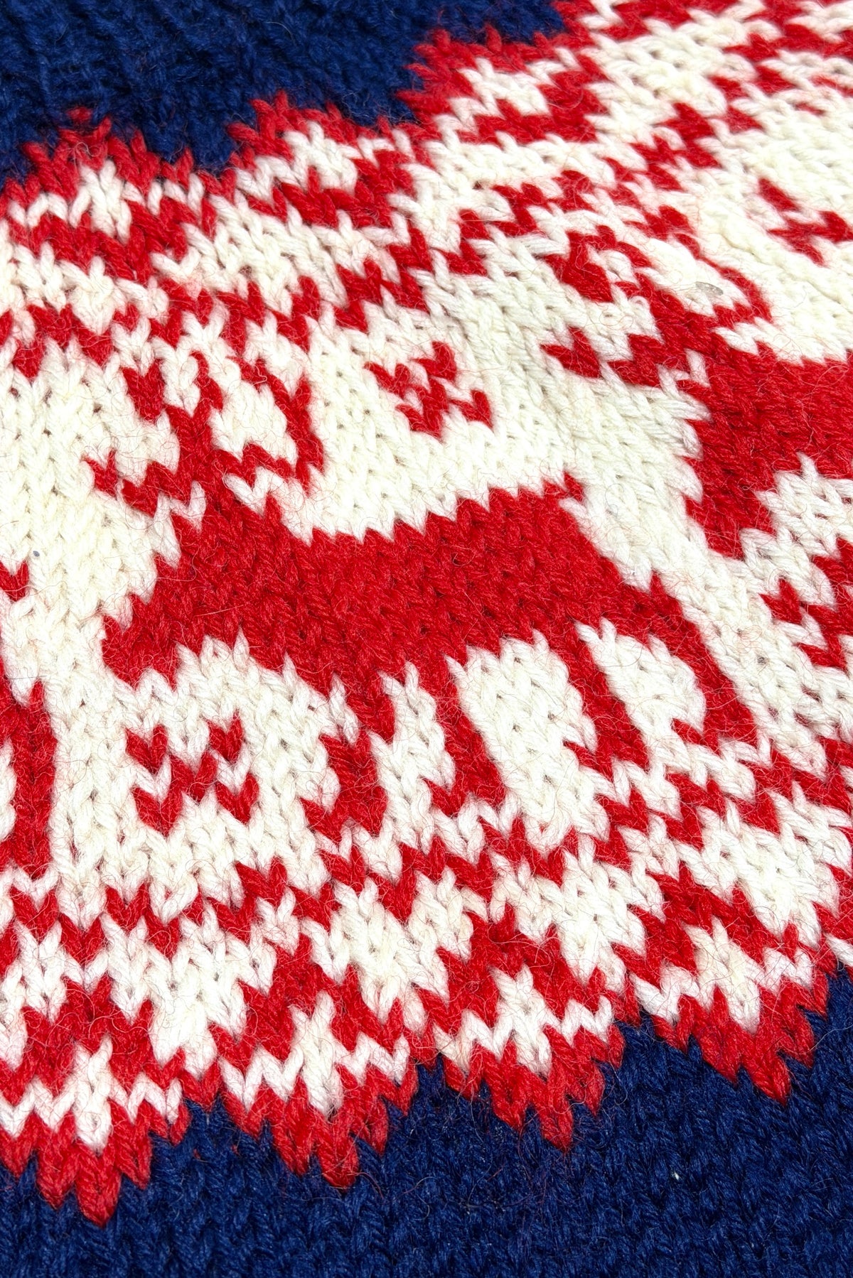 Reindeer yoke knit detail