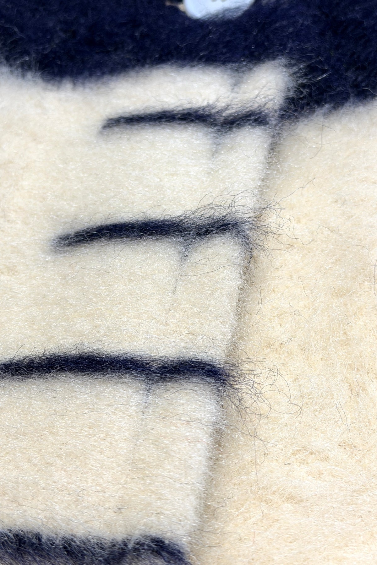 Blanket point marks at front placket