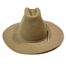 Load image into Gallery viewer, 1960’S BOYD’S OF MILLER, SD MADE IN USA FUR FELT COWBOY HAT 7 1/4
