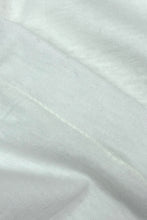 Cargar imagen en el visor de la galería, 1980’S DEADSTOCK FRUIT OF THE LOOM MADE IN USA SINGLE STITCH WHITE CREW T-SHIRT X-SMALL
