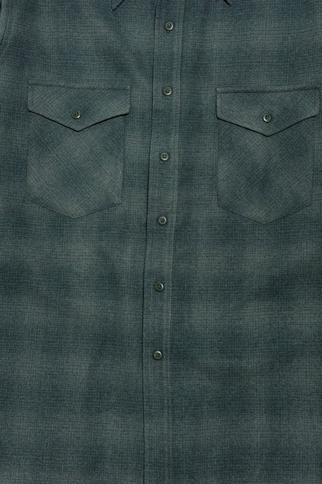 Pendleton flap pockets and placket detail