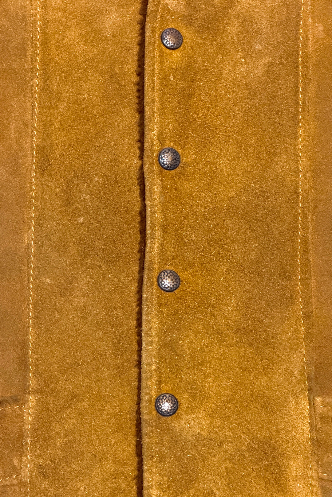 Engraved concho snaps