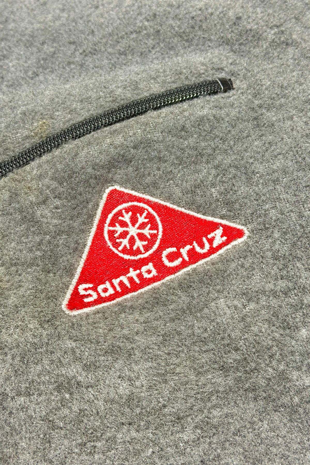 Santa Cruz Snowboards red snowflake patch detail