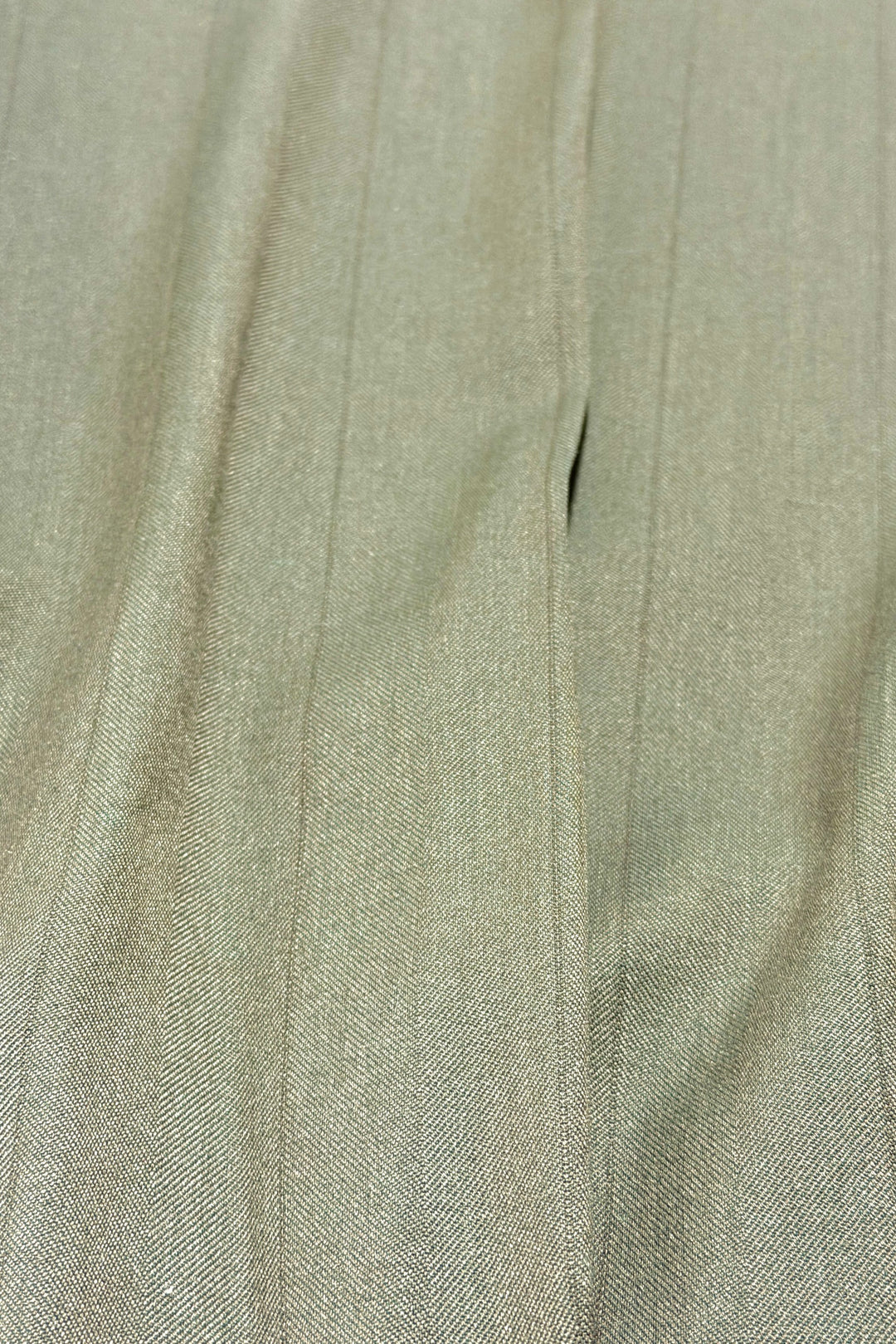 Gray green sharkskin stripe detail