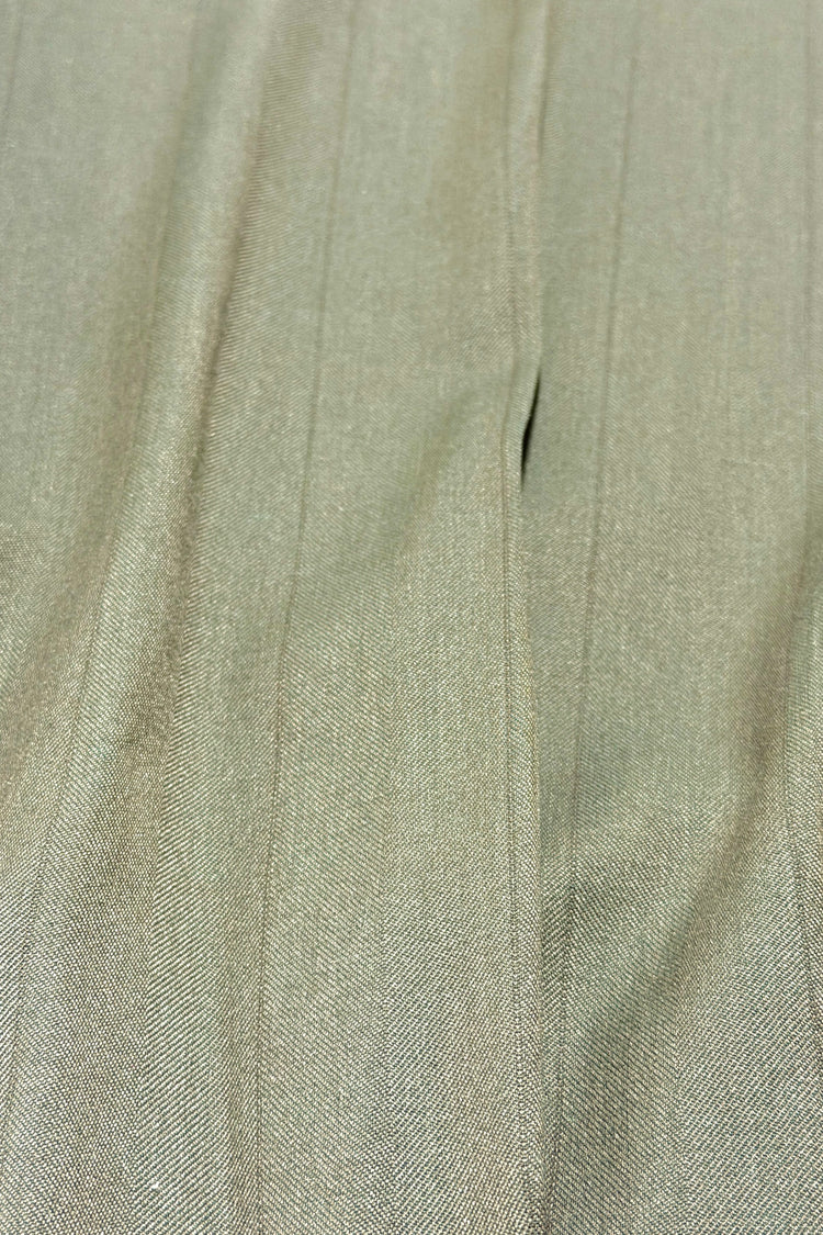 Gray green sharkskin stripe detail