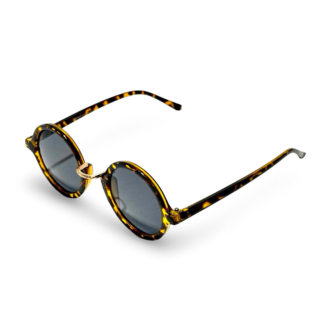 Tortoise round sunglasses angled view