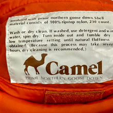 Cargar imagen en el visor de la galería, 1970’S CAMEL PRIME NORTHERN DOWN REVERSIBLE ZIP VEST MEDIUM
