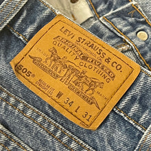 Load image into Gallery viewer, 1990’S LEVI’S MADE IN USA 505 ORANGE TAB LIGHT WASH RAW HEM DENIM JEANS 32 X 26
