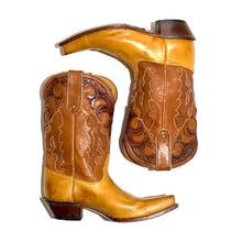 Load image into Gallery viewer, 1990’S TONY LAMA CONTRAST COWBOY BOOTS 7.5

