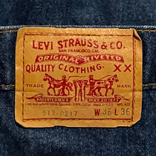 Load image into Gallery viewer, 1970’S LEVI’S RED TAB MADE IN USA 517 COWBOY CUT BOOTCUT DENIM 36 X 28
