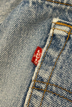Load image into Gallery viewer, 1990’S LEVI’S 501 LIGHT WASH DENIM JEANS 33 X 25
